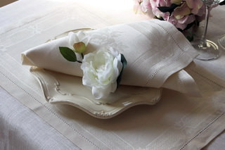 Section Luxurious Linen Tablecloths.
