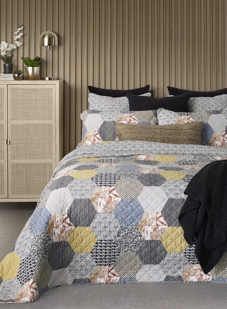 Abee, a Bedding collection from Brunelli