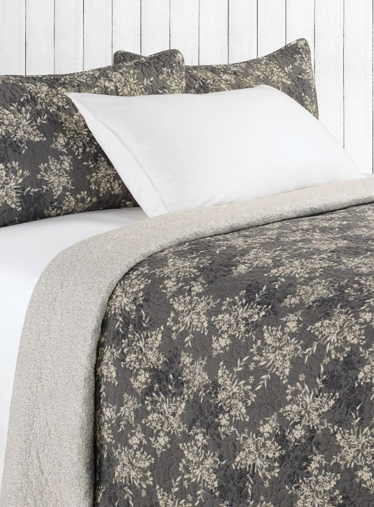 Adele, a Quilt Bedding collection from Brunelli