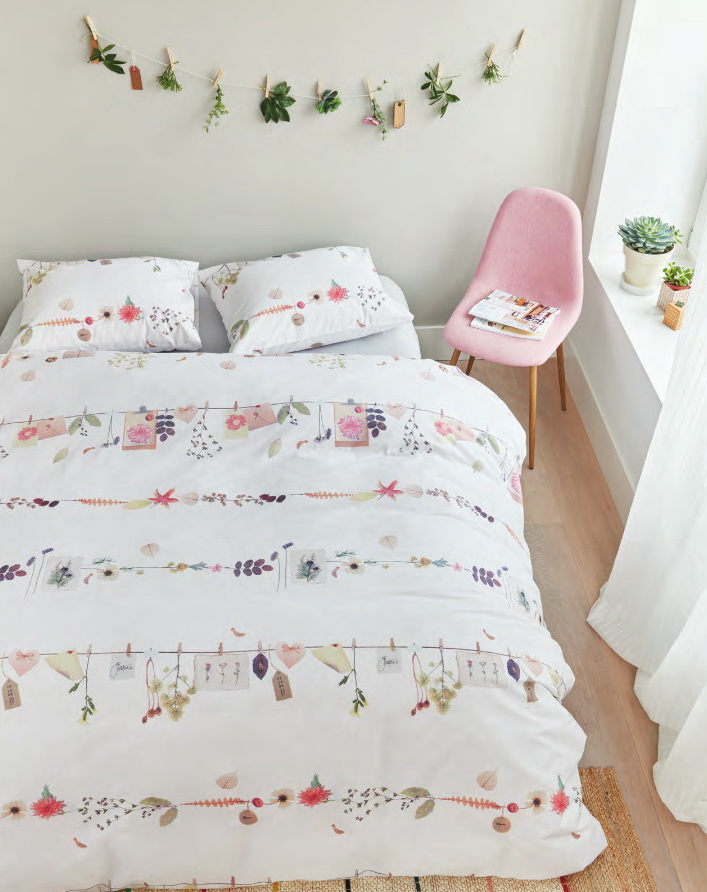 La housse de couette Floral, une marque JO & ME de Brunelli.