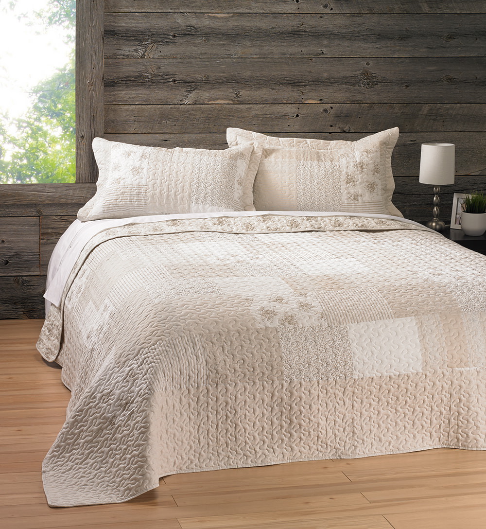 Marylou, a Bedding collection from Brunelli