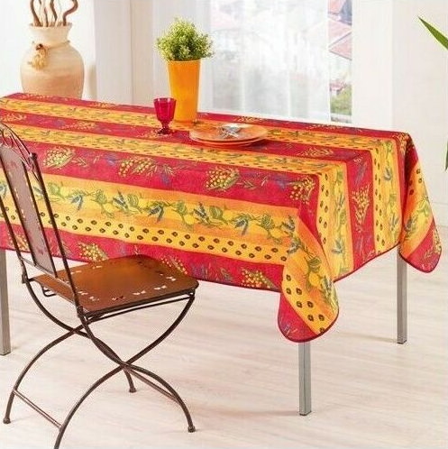 MCL rouge - Nappe provencale rectangulaire en polyester anti-tache.